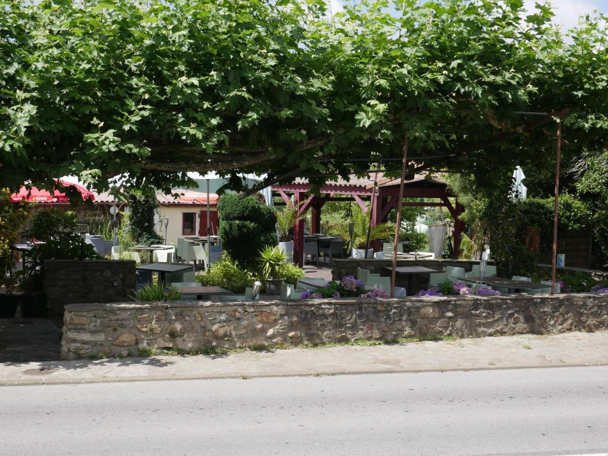 Auberge Trabenia Ascain Eksteriør bilde