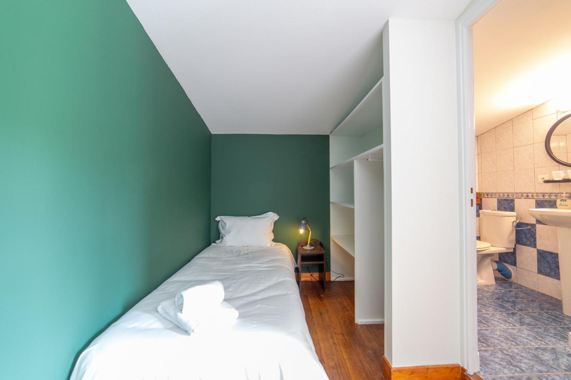 Auberge Trabenia Ascain Rom bilde