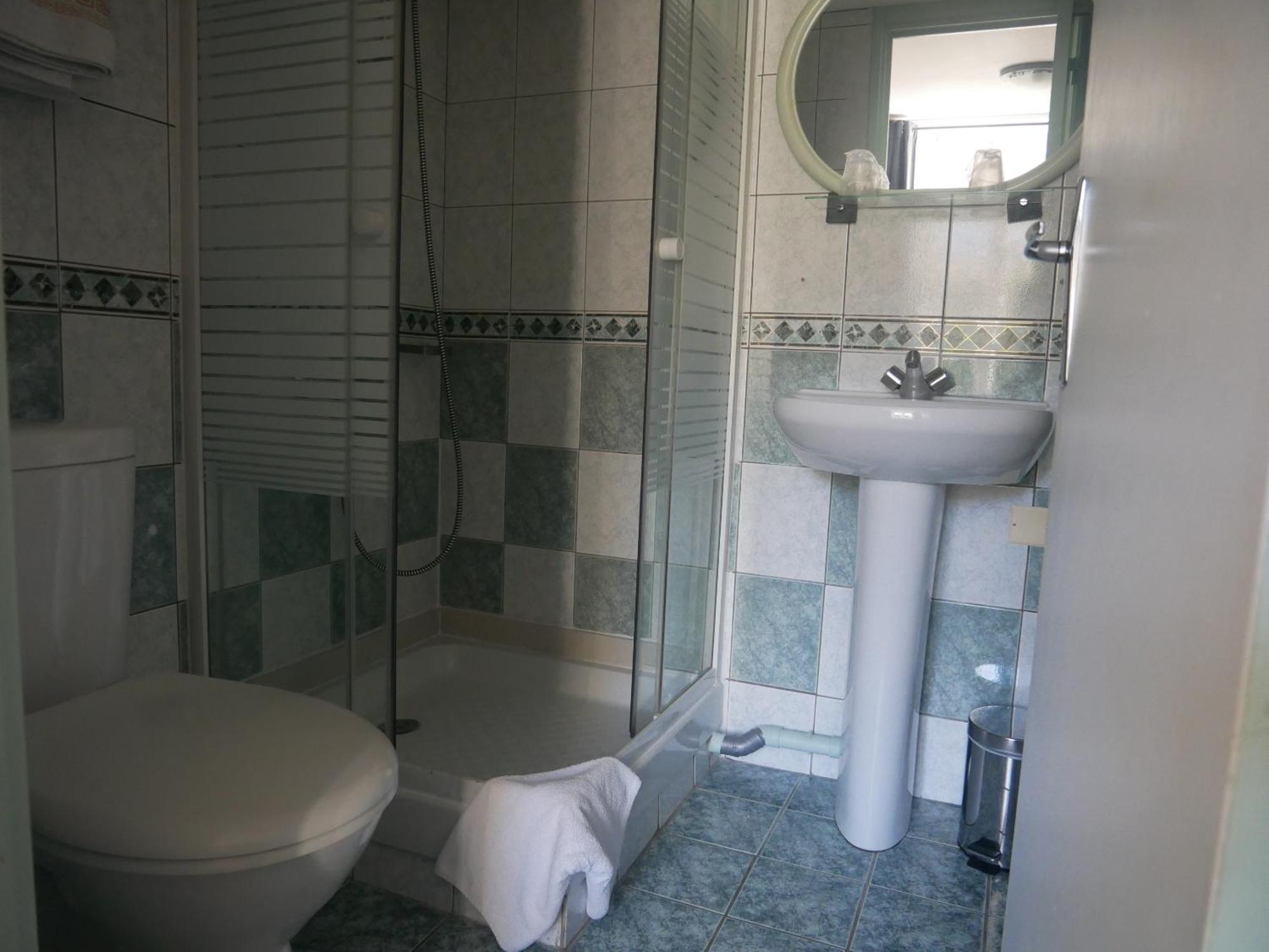 Auberge Trabenia Ascain Rom bilde