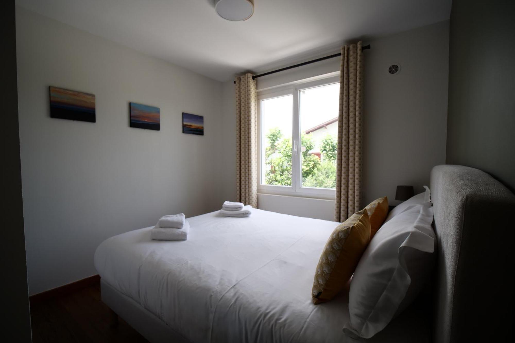 Auberge Trabenia Ascain Rom bilde